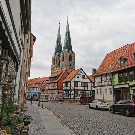 Am Mathildenbrunnen Klein Apartment Кведлинбург Екстериор снимка